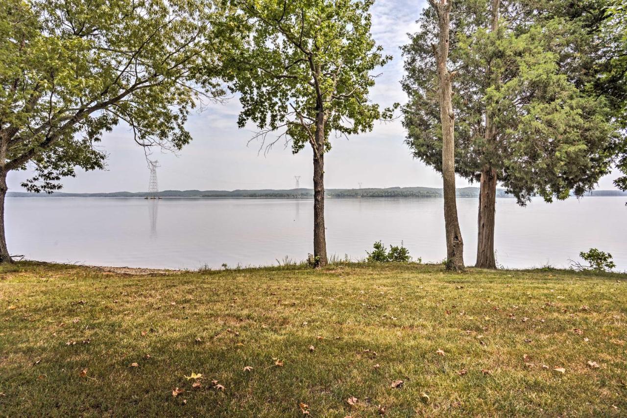 Waterfront Tennessee Home On Kentucky Lake With Deck Springville Bagian luar foto