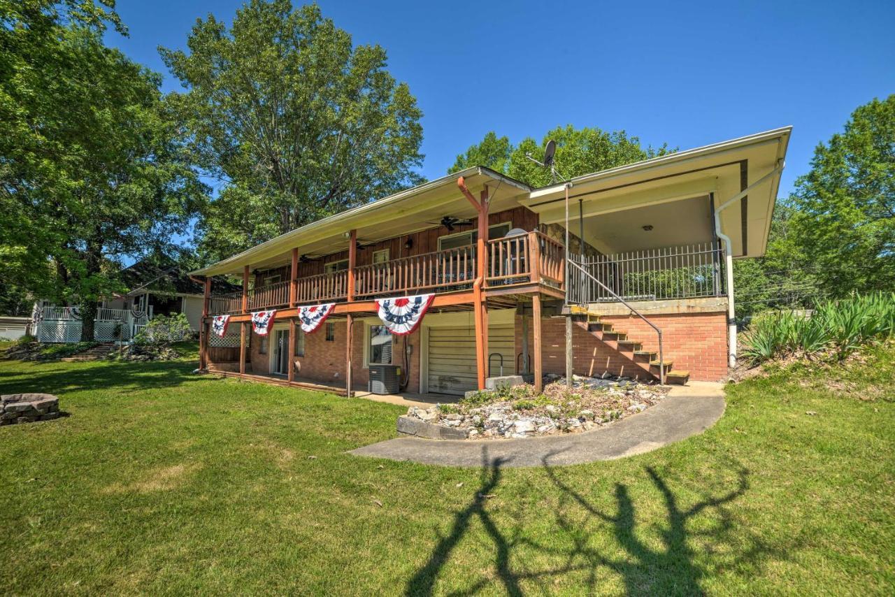 Waterfront Tennessee Home On Kentucky Lake With Deck Springville Bagian luar foto